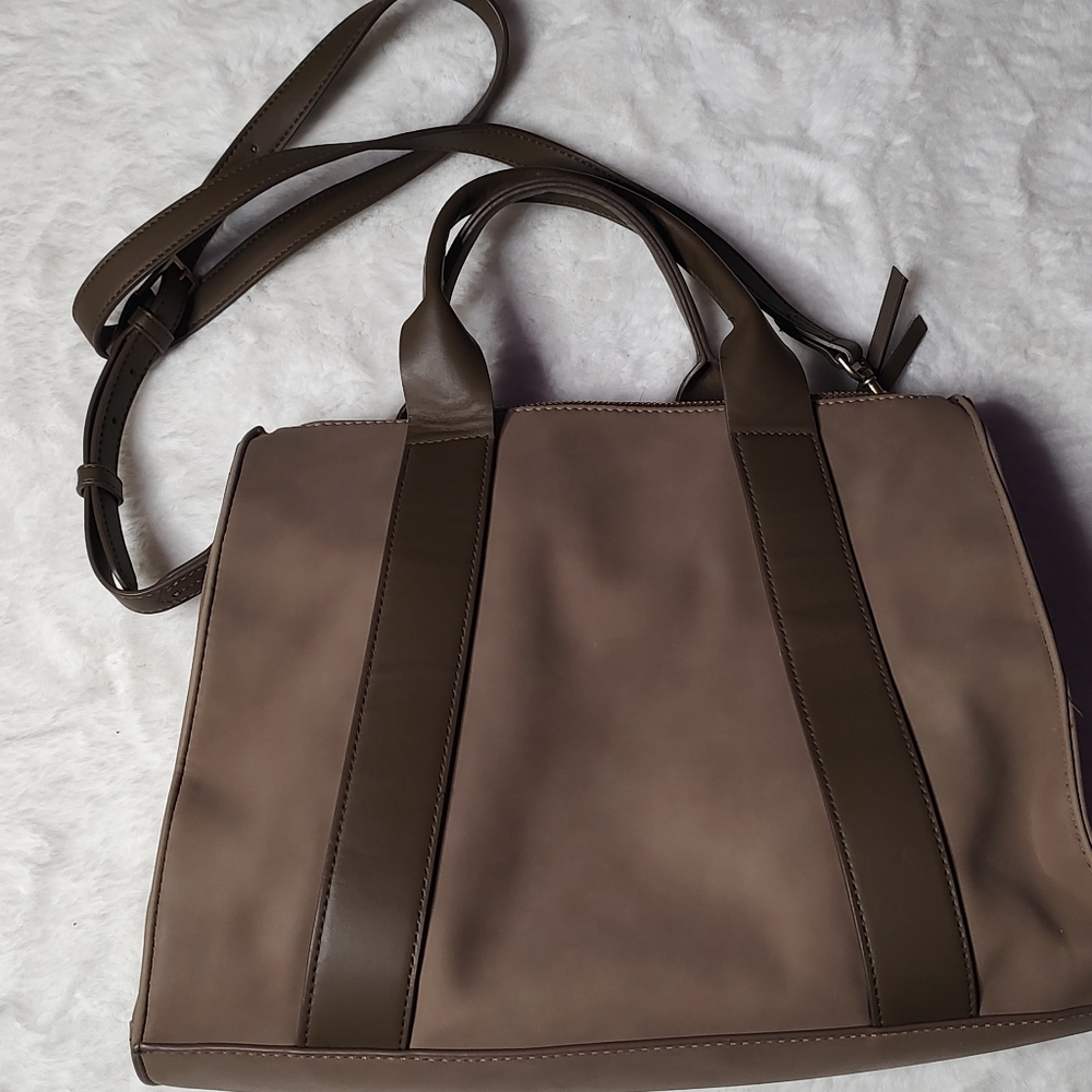 Universal Thread Shoulder/Crossbody - image 1